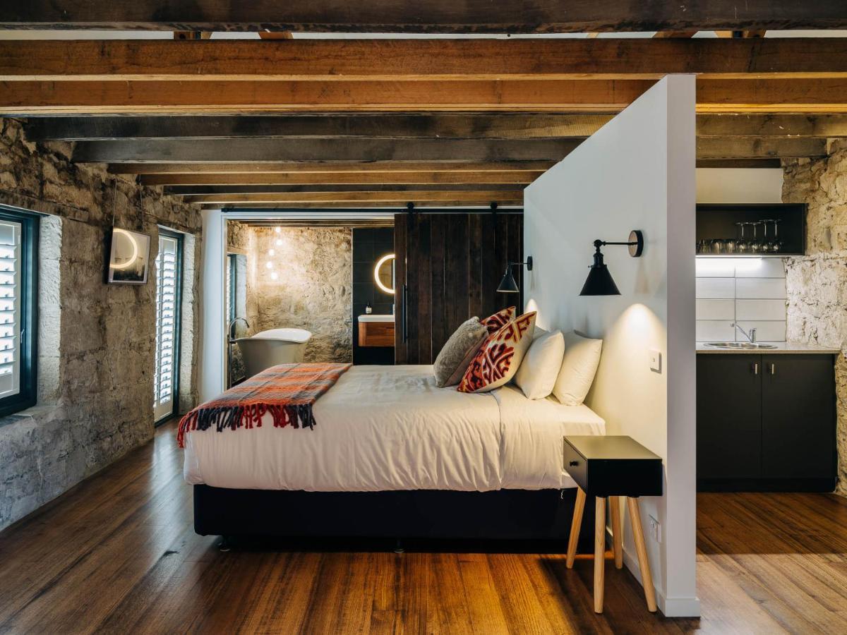 Bed and Breakfast Triabunna Barracks Екстер'єр фото